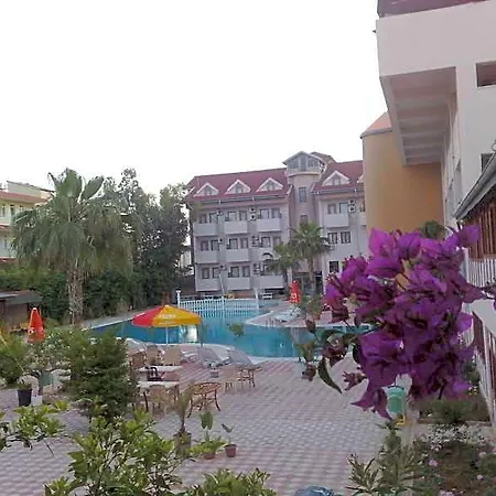 Side Yesiloz Hotel